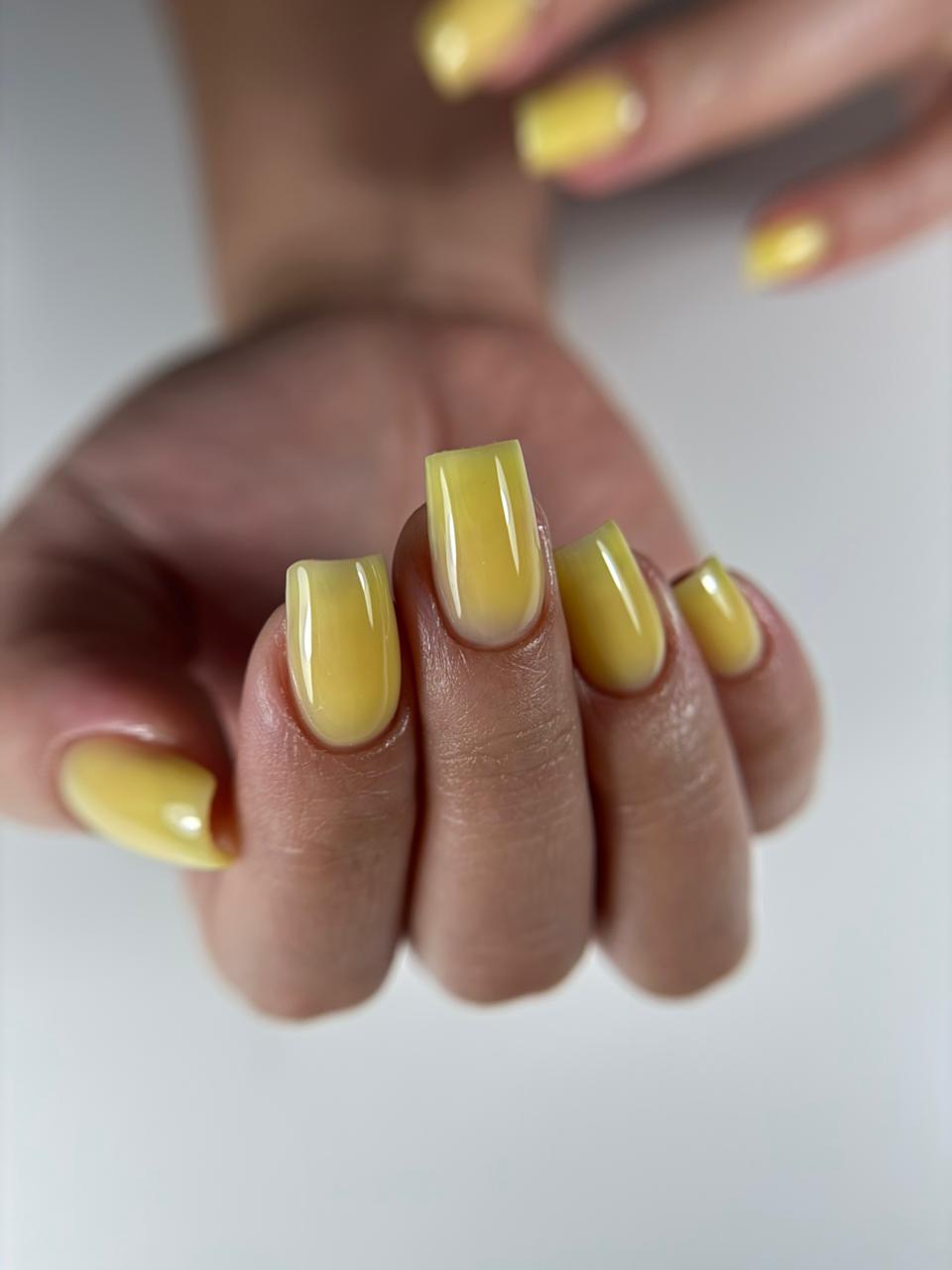 UV Hard Gel - Banana #96