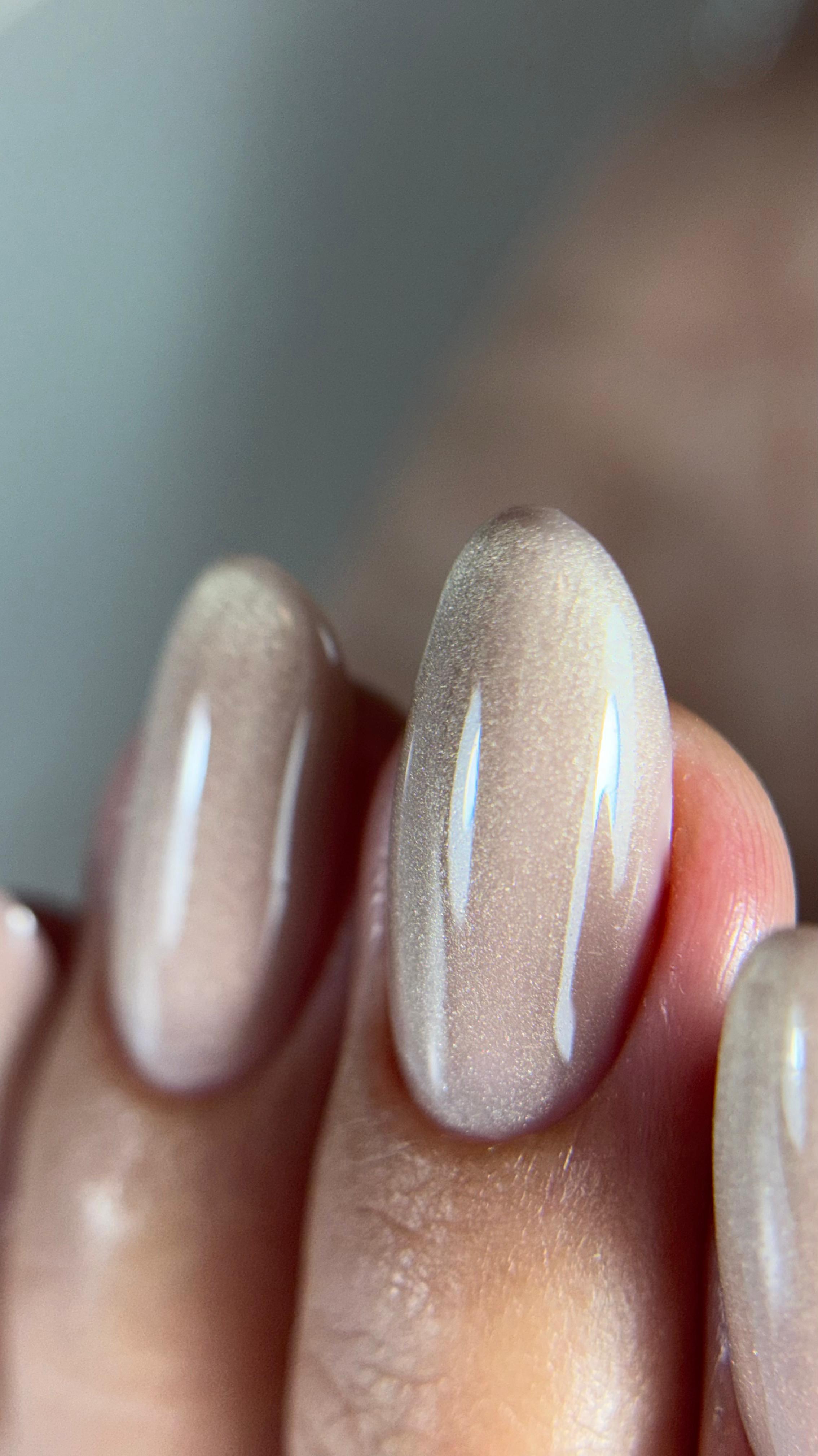 Cat Eye Gel Polish #09