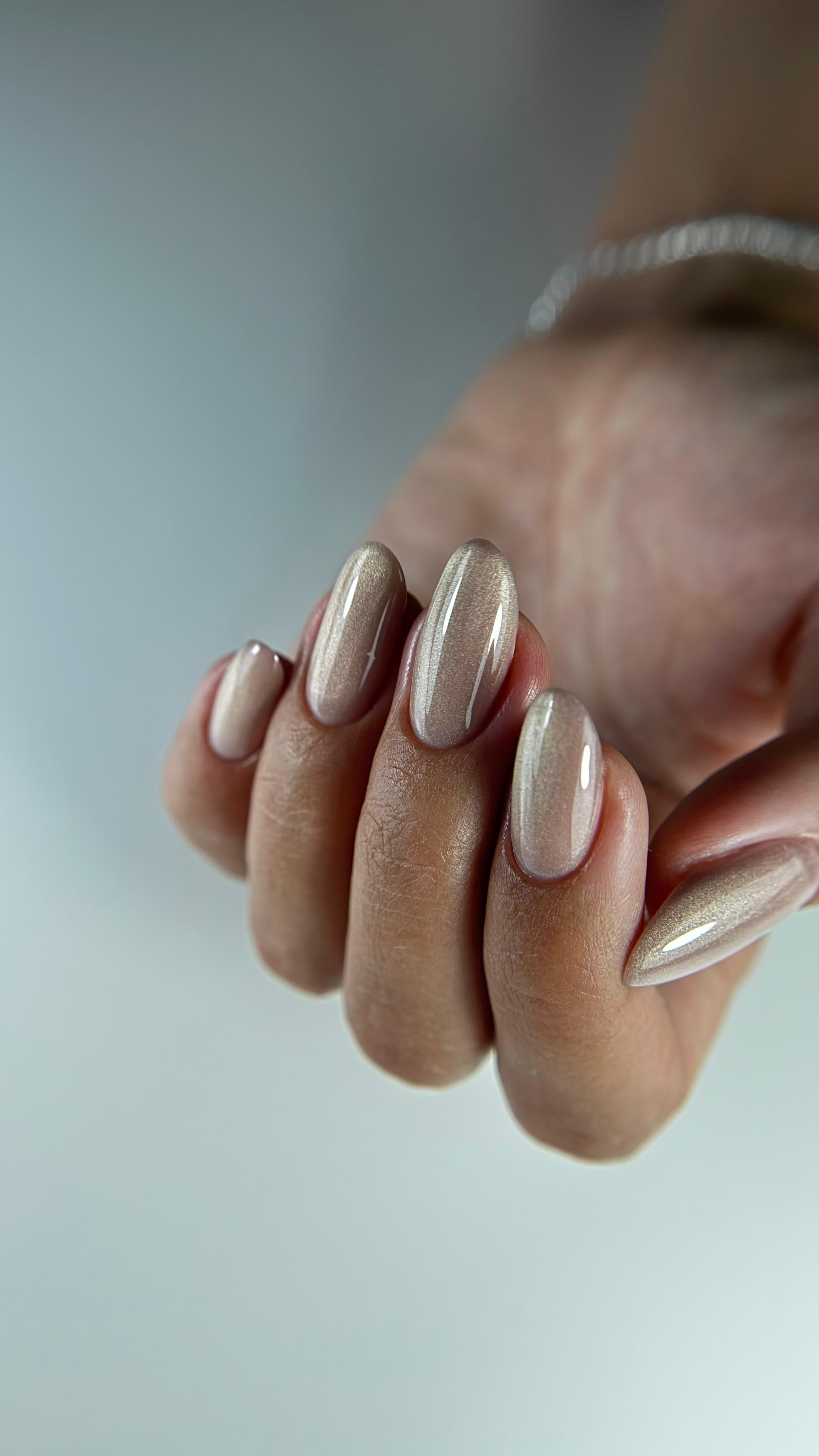 Cat Eye Gel Polish #09